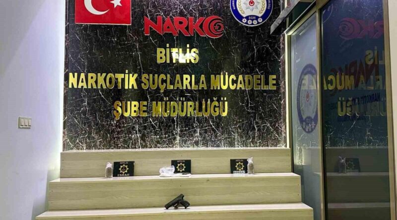 Bitlis’te uyuşturucu satıcılarına şafak operasyonu 1