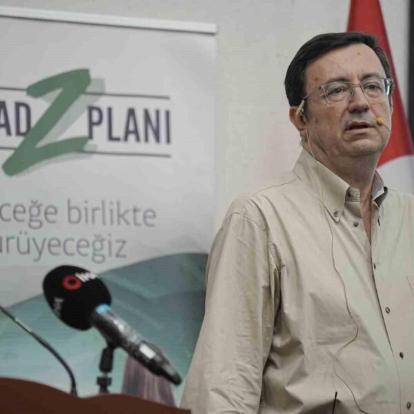BOSİAD Başkanı Rasim Çağan ve ODM Vakfı Kurucu Başkanı Tamer Dövücü'nün seminerde konuşması-3