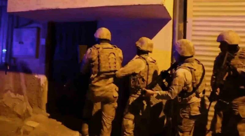 DEAŞ Terör Örgütü Mensupları 22 İlde Operasyonla Yakalandı 1