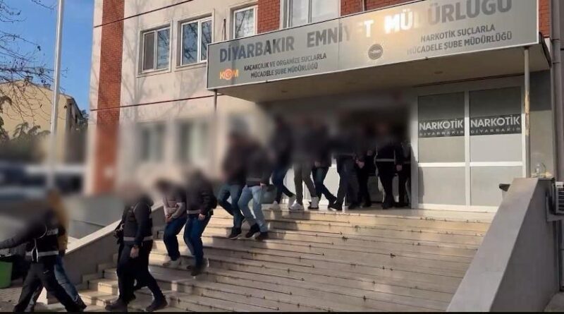 Diyarbakır'da Rüşvetle Mesleki Eğitim Sınavı Puan Yükseltme Operasyonu, 26 Tutuklama 7