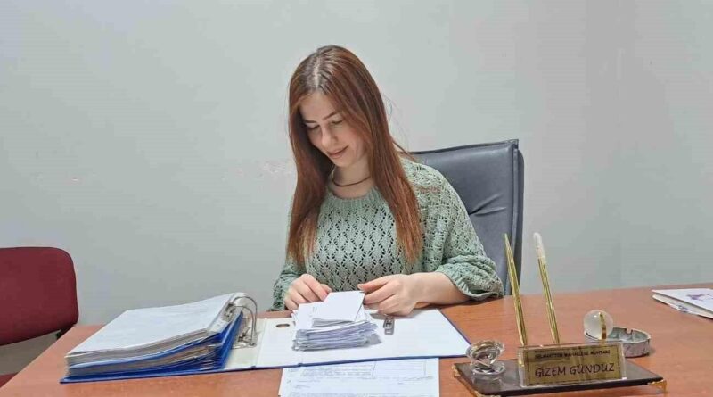 Diyarbakır'ın Silvan'da İlk Kadın Muhtar Gizem Gündüz: 9 Erkeği Geride Bırakarak İlki Başardı 2