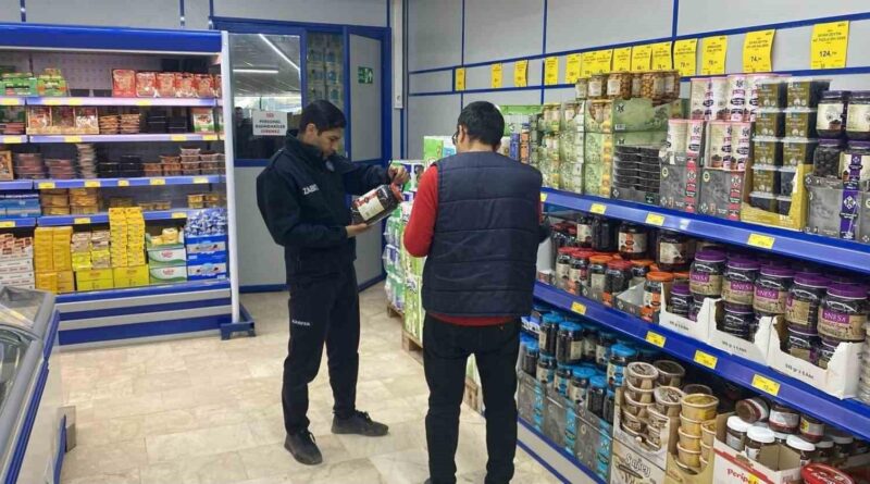 Düzce Çilimli'ndeki Marketler Zabıta Denetiminde 9