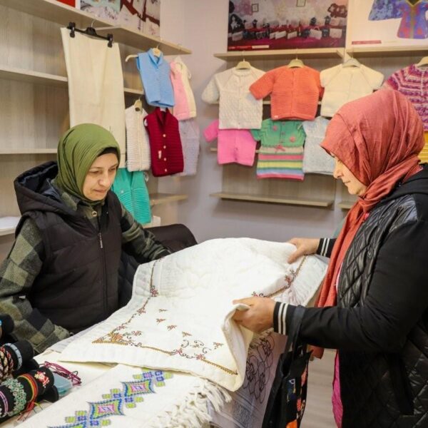 El Emeği Çarşısı'nda Günay Kılıç'ın ürünleri.-2