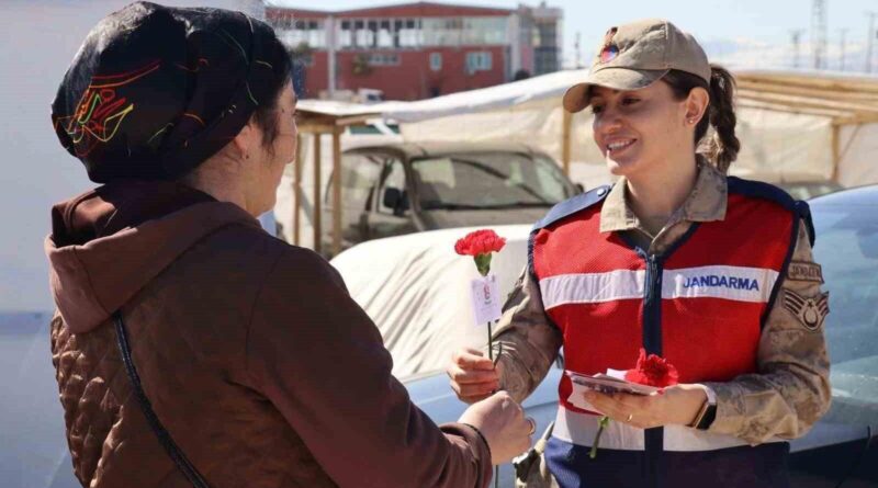 Elazığ Jandarma'sı 8 Mart'ı Anlamlı Etkinliklerle Kutladı 1