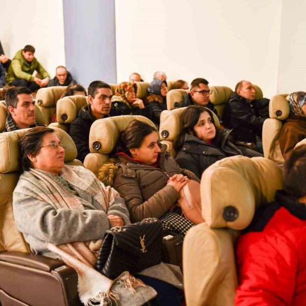 Engelli bireyler afet farkındalık eğitimine katılıyor