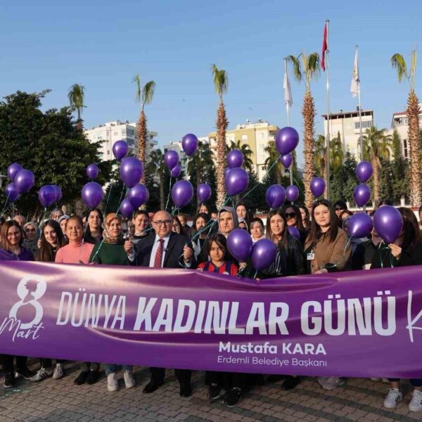 Erdemli'de 8 Mart Dünya Kadınlar Günü kutlamaları