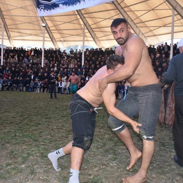 Eren Dursun Turan, Erzurum'da güreşe yön verecek.-4