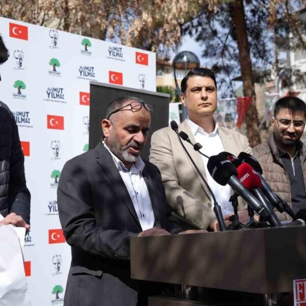 Feray Şahin Parkı tabelası-3