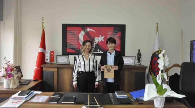 Gaziantep Kolej Vakfı Öğrencisi Faruk Çalışkan Dünya Matematik Şampiyonasına Türkiye'yi Temsil Edecek 1