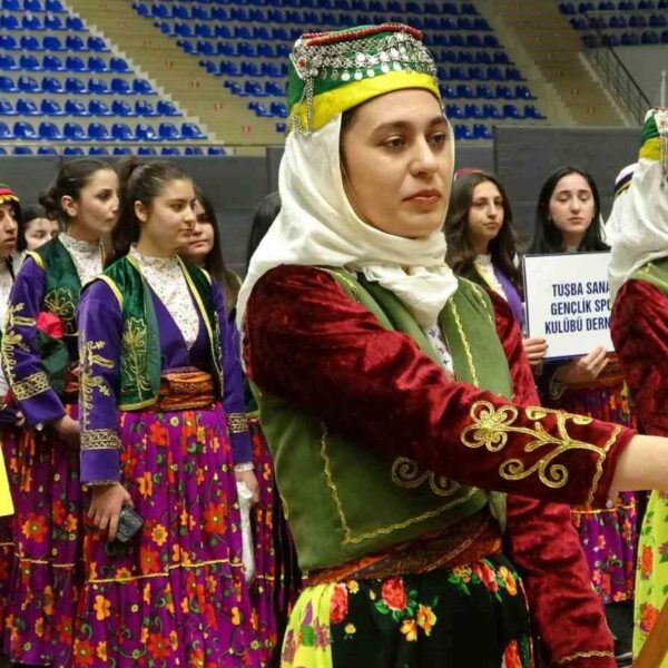 Halk oyunları müsabakaları-1