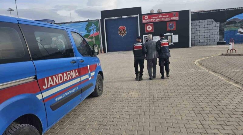 Hapis cezasıyla aranan şahsı jandarma yakaladı 1