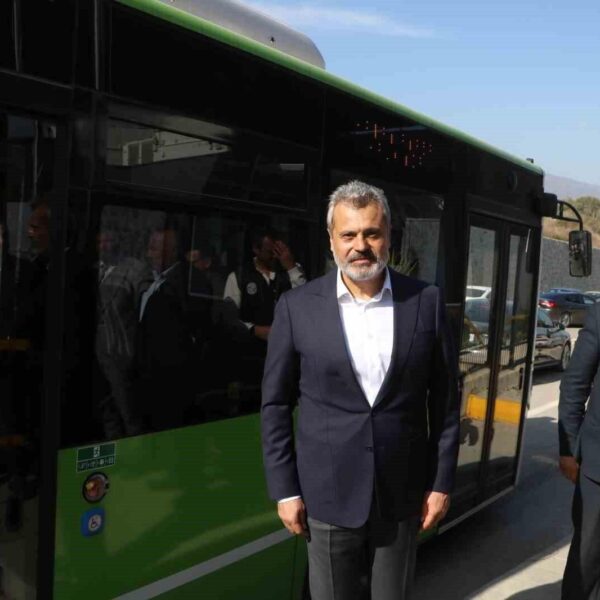 Hatay Büyükşehir Belediyesi'nin satın aldığı bin araç filosu-1