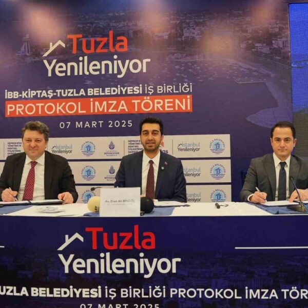 İBB, KİPTAŞ ve Tuzla Belediyesi yetkililerinin protokol imzalaması-3