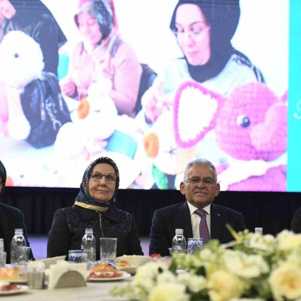Kadın çiftçilere yönelik Serbest Sistem Yumurta Tavukçuluğu Projesi-4
