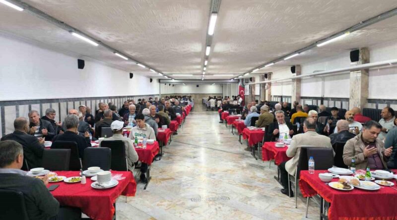 Karahisar Masterler Derneği üyeleri iftarda buluştu 1