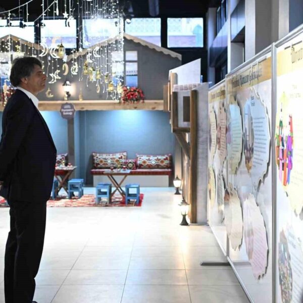 Kartepe Sanat Evi'nde sanal gerçeklik deneyimi-1