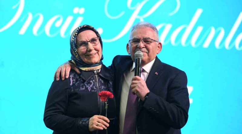 Kayseri Büyükşehir Belediye Başkanı Dr. Memduh Büyükkılıç: Kadınlara Yönelik Proje ve Faaliyetler Devam Edecek 10