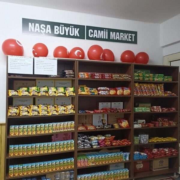 Kütahya Simav'da çocuklara ücretsiz 'Cami Market' hizmeti-4