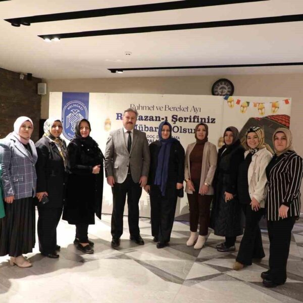 Melikgazi Belediye Başkanı Mustafa Palancıoğlu muhtarlarla buluştu-3