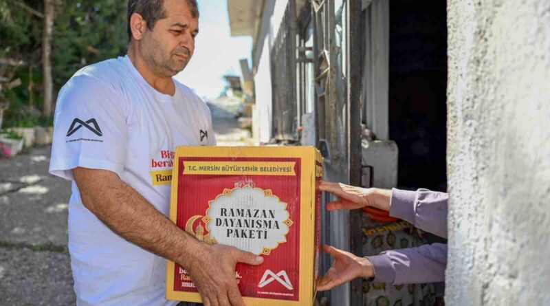 Mersin Büyükşehir Belediyesi, 144 Bin Haneye Ramazan Dayanışma Paketi Dağıttı 1