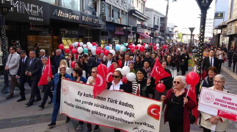Mersin'de 8 Mart Dünya Kadınlar Günü Coşkulu Bir Yürüyüşle Kutlandı 1