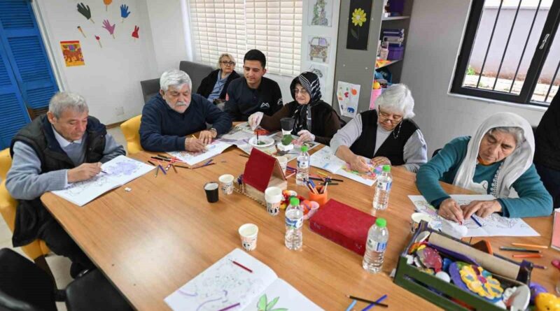 Mersin'de Alzheimer Hastaları İçin 'Gülümse Alzheimer Yaşam Merkezi' Açıldı 1