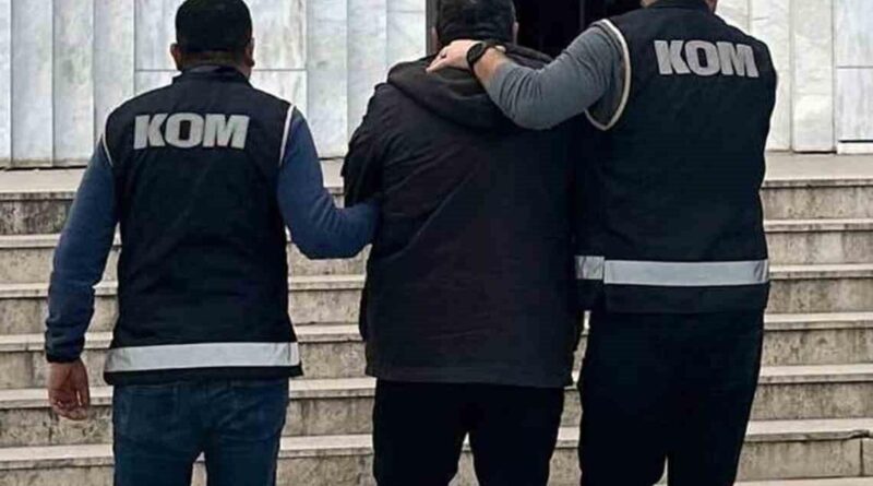 Muğla'da 36 Yıl Hapis Cezası Olan ve Başkasına Ait Kimlik Kullanan Şahıs Milas'ta Yakalandı 1