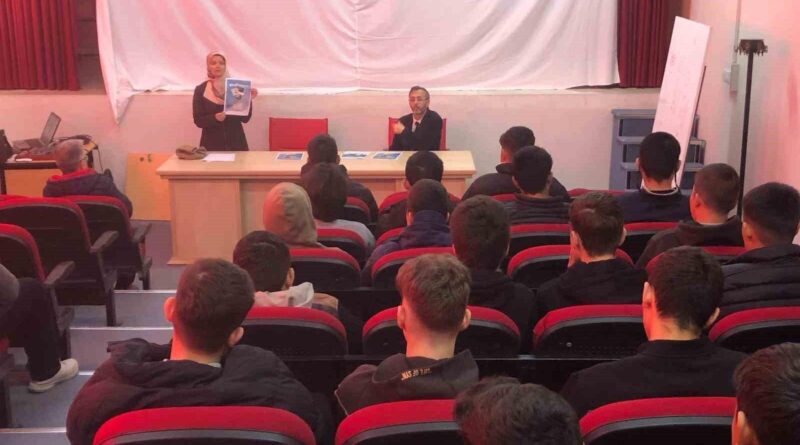 Muğla Köyceğiz'de Gençlere Umre Ödüllü Bilgi Yarışması Tanıtımı 1