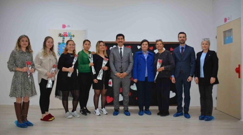 Muğla Köyceğiz'de Öğretmenler 8 Mart'ı Kutladı 3