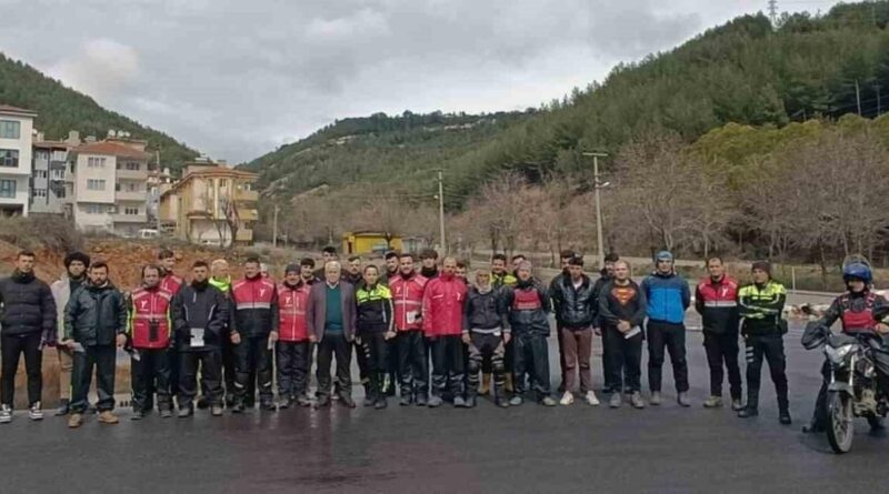 Muğla’da Motokuryeler İçin Güvenli Sürüş Eğitimi Veriliyor 1