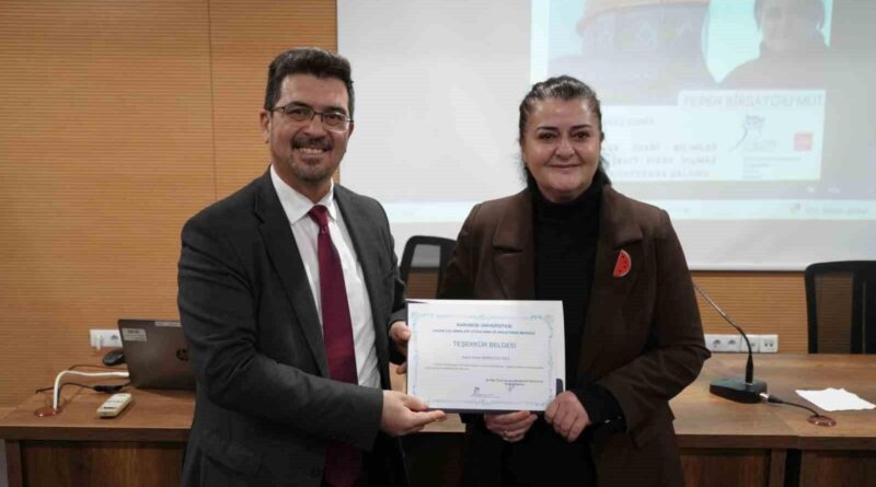 Peren Birsaygılı Mut, Karabük Üniversitesi'nde Filistin Edebiyatını ve Kadınların Rolünü Anlattı 2