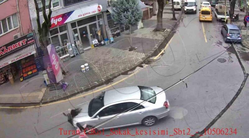 Sakarya'da KGYS Kameraları Trafik Kaza Şokları Kaydetti 1