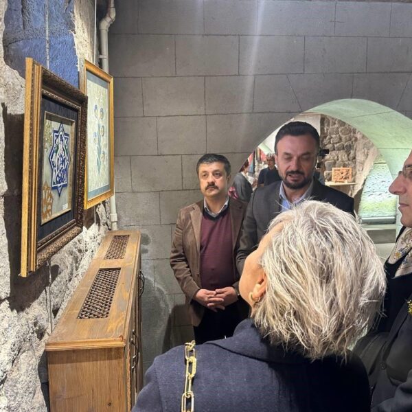 Sanat sergisi açılışı-5