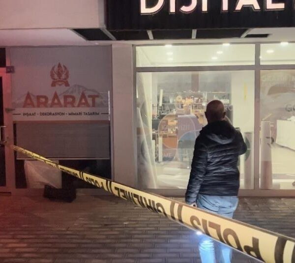 Silahlı saldırı anı-1