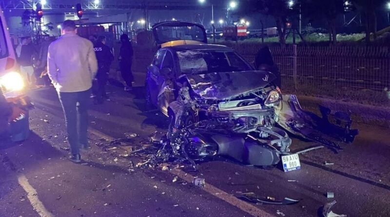 Tekirdağ’da hatalı sollama sonucu otomobil motosikletle çarpıştı: 2 yaralı 1