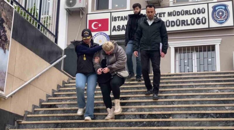 Ümraniye’de kuyumcudan 100 bin liralık altın bileklik çalan kadın yakalandı 1