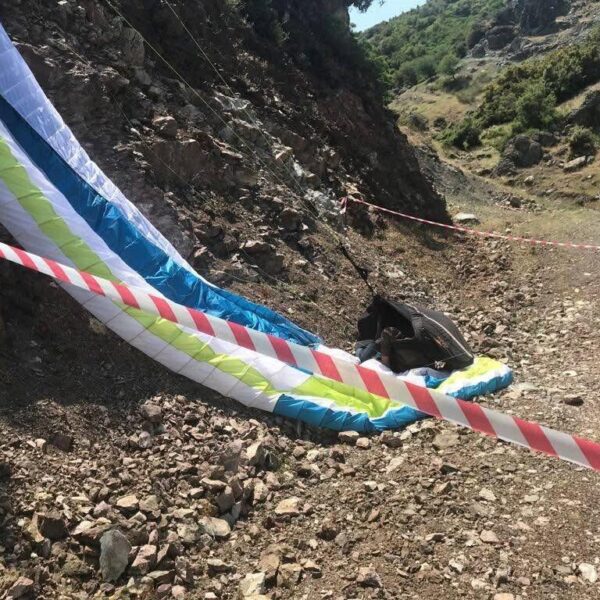 Yamaç paraşütü sporcusunun cesedi bulunduktan sonra jandarma ekiplerinin yaptığı çalışma-1