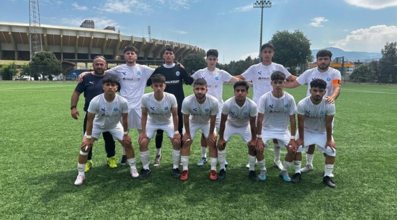 Aydın BŞB U18 Futbol Takımı Türkiye Şampiyonası'nda göz doldurdu 1