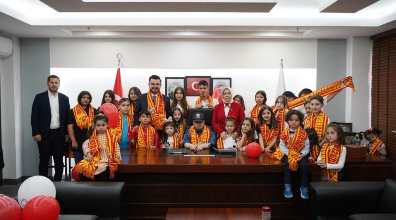 Başkan Okandan’dan miniklere Kayserispor sürprizi 1