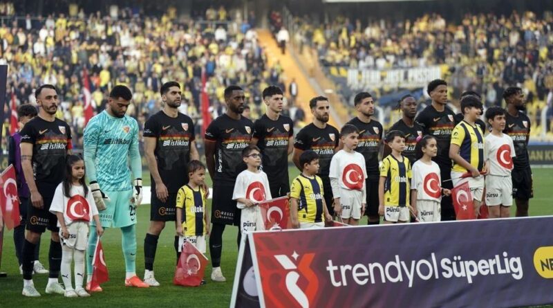 Bilal Bayezit: "Formanın hakkının vermeye çalışıyoruz" 1