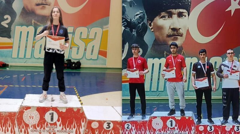 Bilek güreşinde Bayburtlu iki öğrenci Türkiye üçüncüsü oldu 1