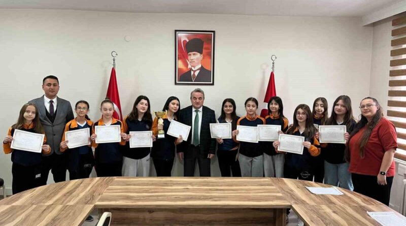 Bozüyük’te sporun yıldızları ödüllendirildi 1