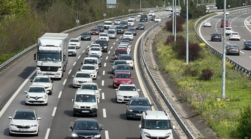 Düzce'de araç sayısı 151 bini geçti 1