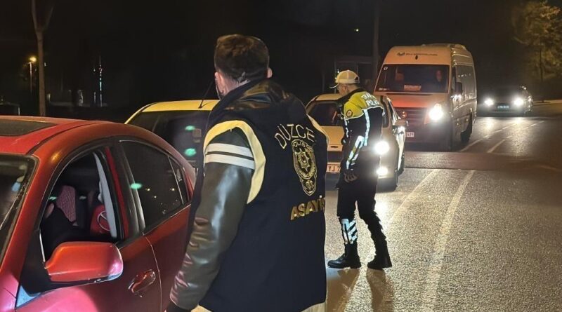 Düzce’de 1 haftada, aranan 13 şahıs yakalandı 1
