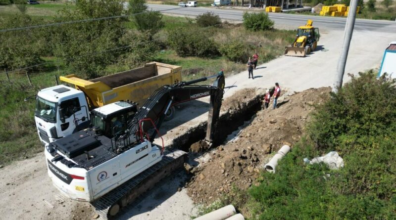Düzce’de 4 bin 379 metre kanalizasyon hattı çekildi 1