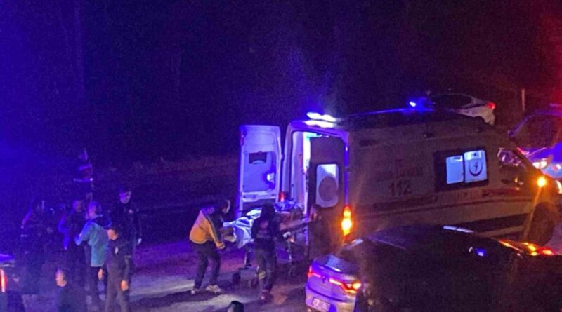 Fabrika işçilerini taşıyan otobüsün şarampole devrildiği kazada yaralı sayısı 23’e çıktı 1