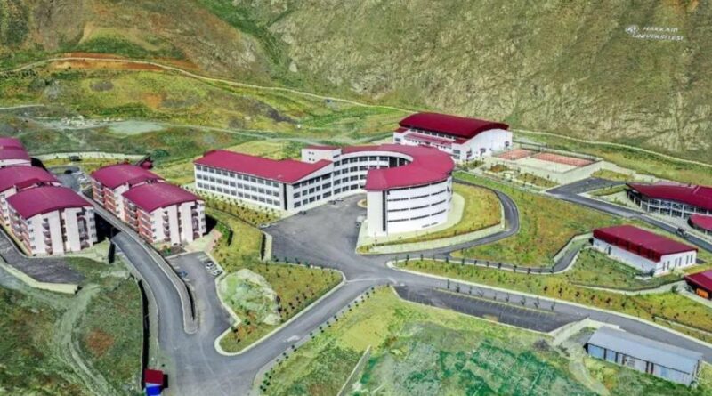 Hakkari Üniversitesinde eğitime 2 gün ara verildi 1