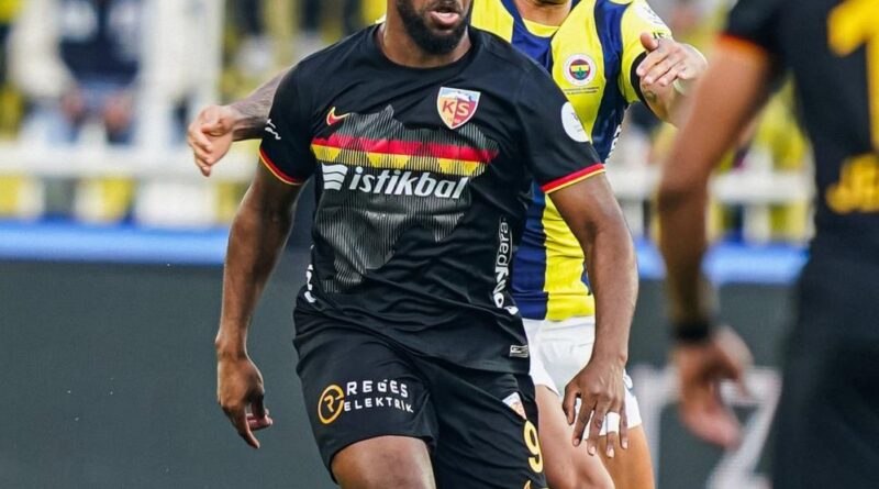 Kayserispor Fenerbahçe'den 6 maç sonra puan aldı 1