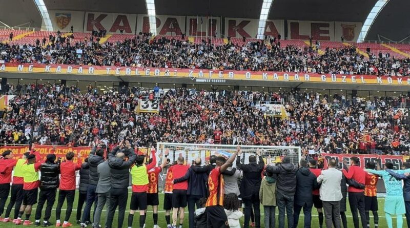 Kayserispor-Kasımpaşa maçını 13 bin 906 taraftar izledi 1