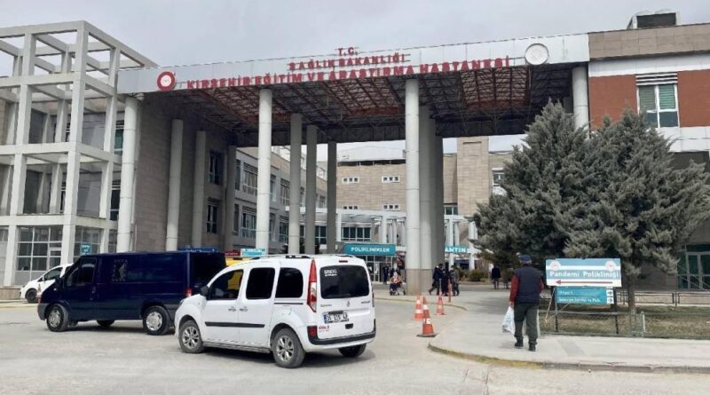 Kırşehir Eğitim Araştırma Hastanesi'nde 2 haftada 31 bin kişi tedavi edildi 6